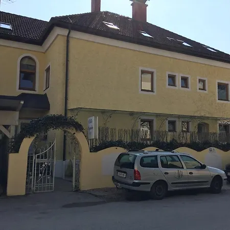 Sophia * Salzburg